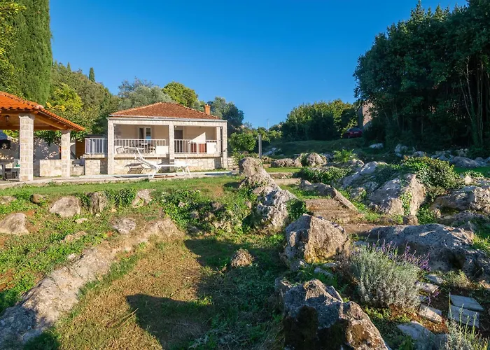 Radovcici Gornje Selo Tatil Evi